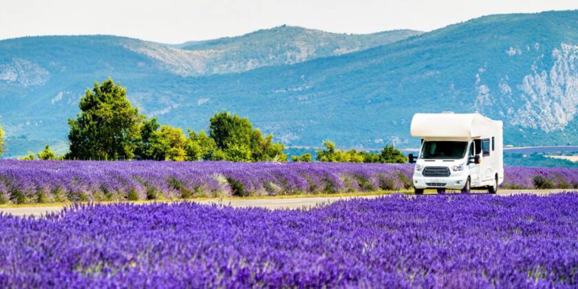 Met de camper door Frankrijk: gratis standplaatsen bij France Passion