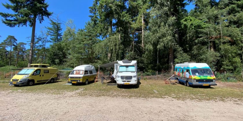 Camperplaats in Baarn breid uit