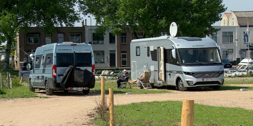 Sas van Gent heeft volwaardig camperterrein: ‘Zoals het hier vroeger ging was niet oké’