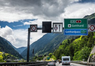 Extra grote verkeershinder bij Zwitserse Gotthardtunnel